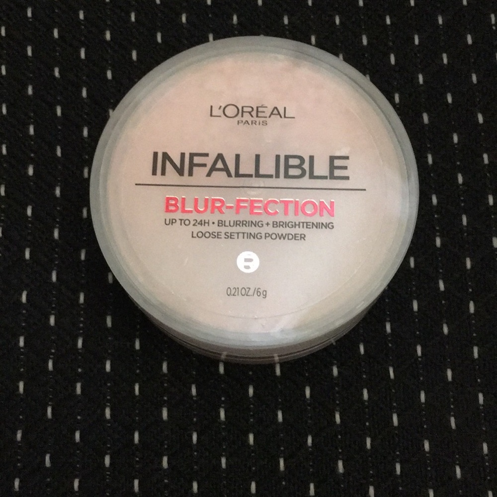 NEW L'Oreal Infallible Blur-Fection Loose Setting Powder - Light Pink